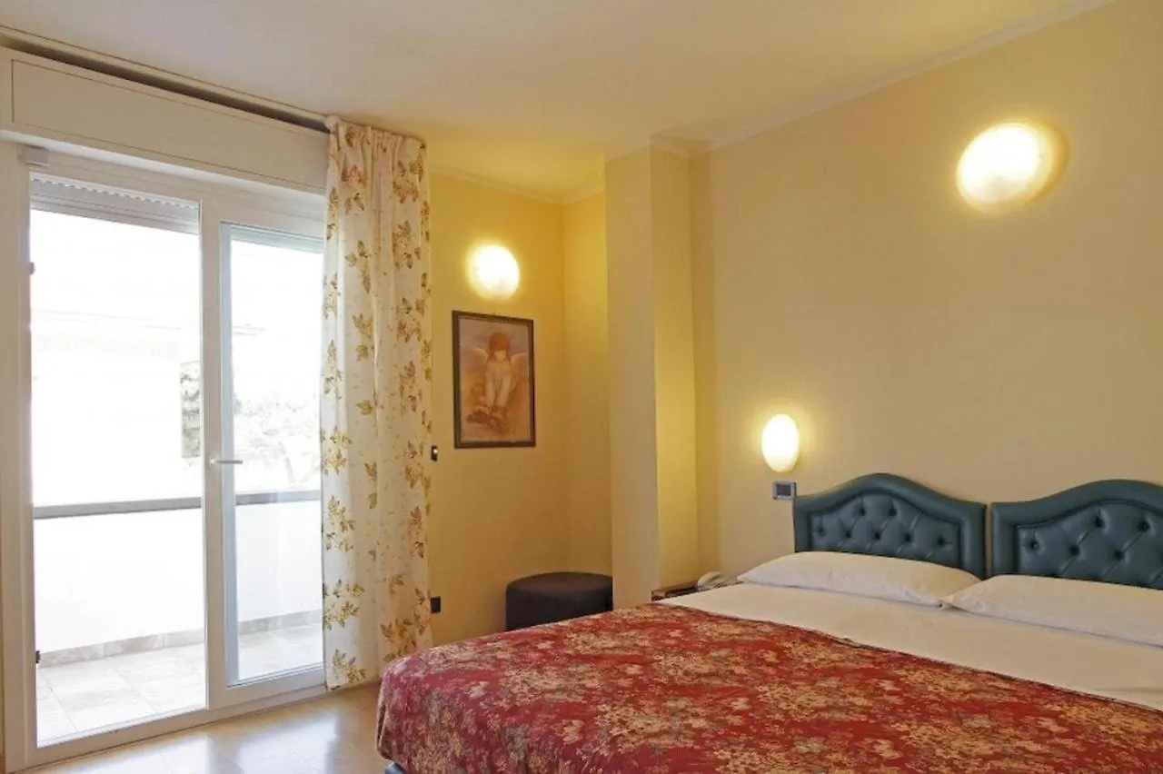 Hotel Milano Cesenatico 3*,  Italy
