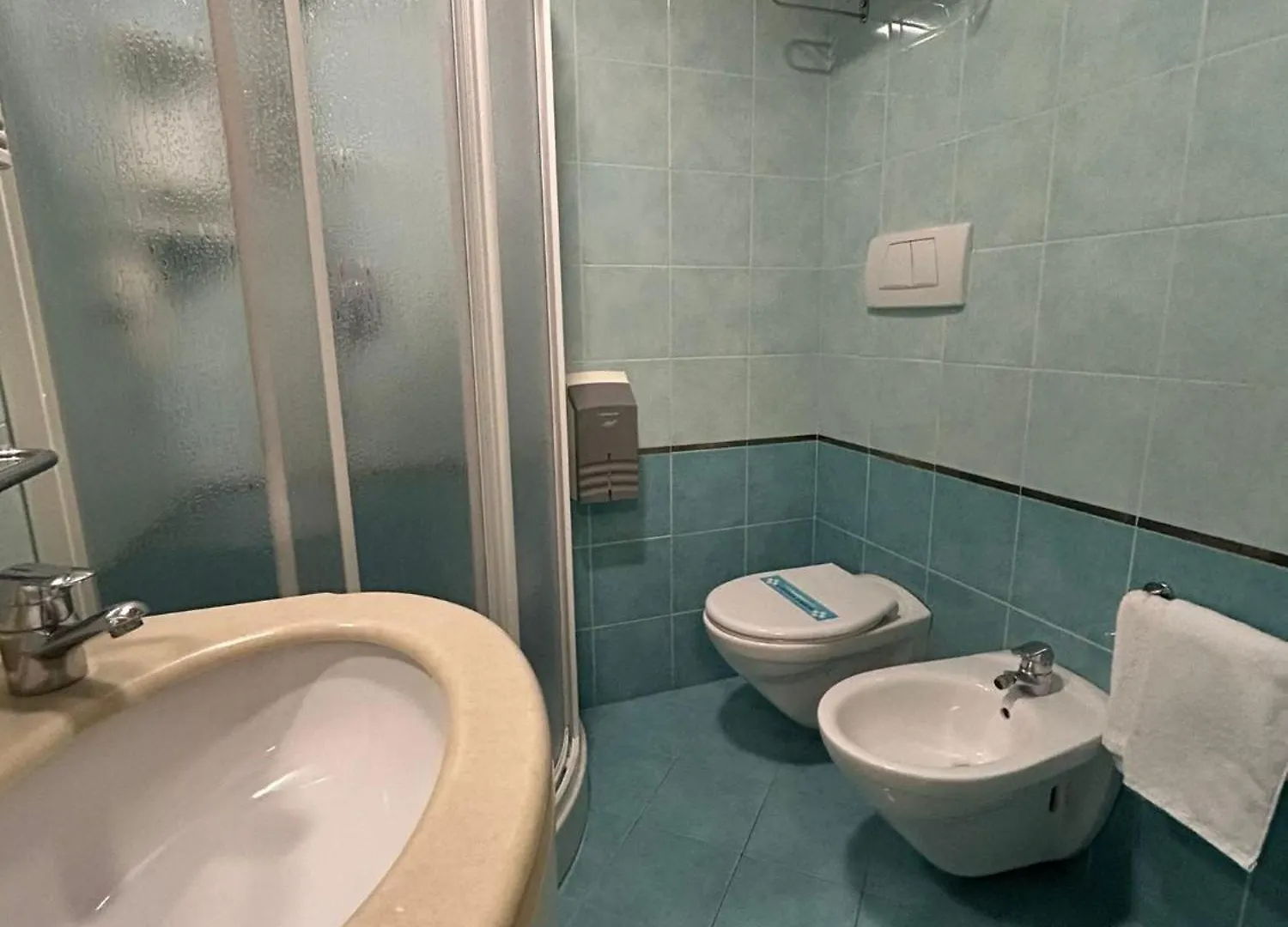 ***  Hotel Milano Cesenatico Italy